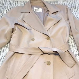 London Fog tan jacket. Size 6